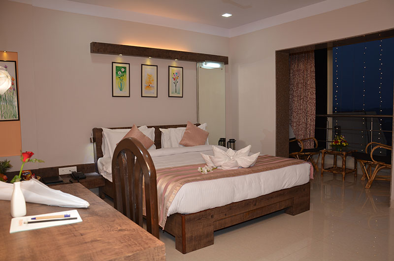 Boshan Hotels-Deluxe Room-1