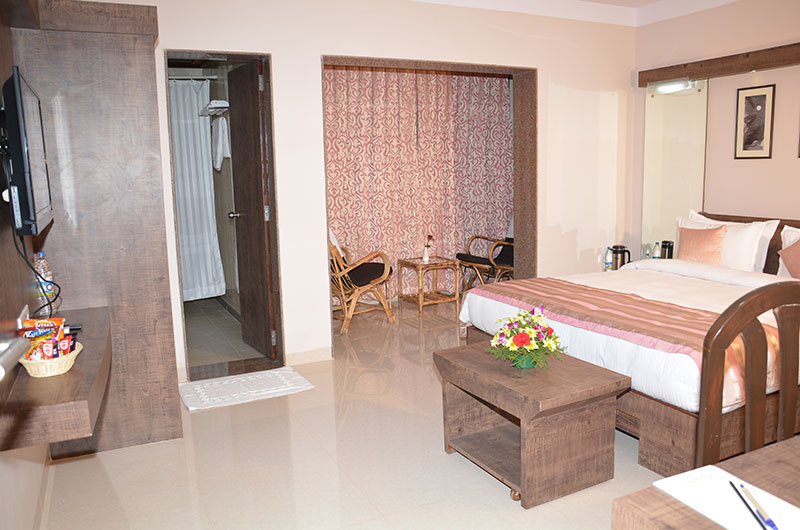 Boshan Hotels-Deluxe Room-2